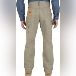 COPY - Wrangler Riggs Workwear Flame Resistant Utility pant Size 32x32 minimal …